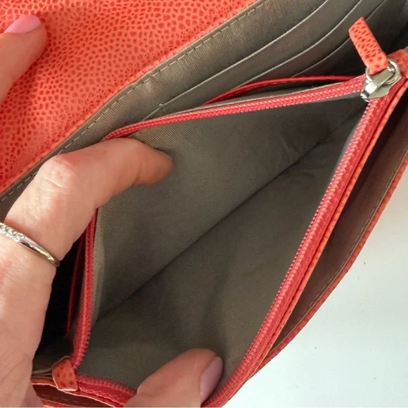 🍑Chanel Half Moon Wallet on Chain Crossbody Orange Leather Silver Hardware - Picture 10 of 15